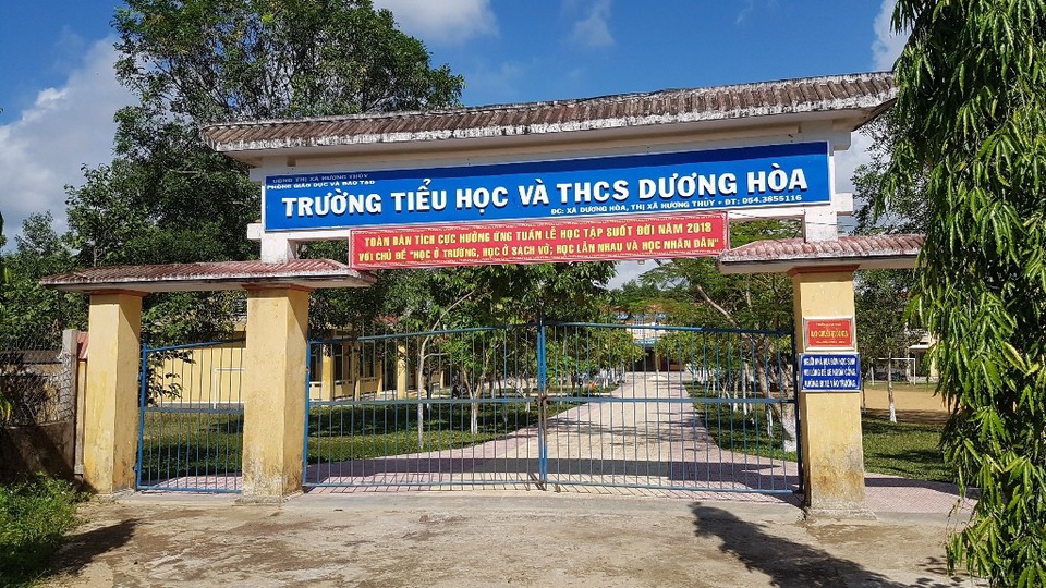 “Hiệu trưởng mượn giáo viên gần tỷ đồng” viết đơn xin nghỉ để điều trị bệnh - 2 Trường Tiểu học & THCS Dương Hòa, nơi Hiệu trưởng Hợp mượn tiền của nhiều giáo viên cấp dưới 2 năm qua
