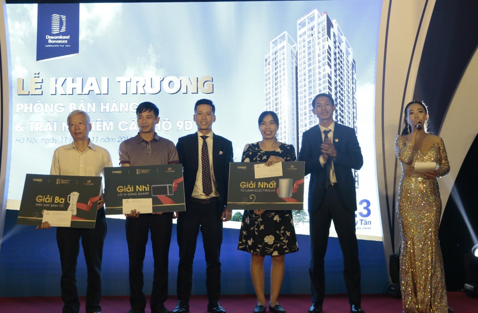 Khai trương văn phòng bán hàng và phòng trải nghiệm 9D dự án Dreamland Bonanza - 3 Khai trương văn phòng bán hàng và phòng trải nghiệm 9D dự án Dreamland Bonanza - 3
