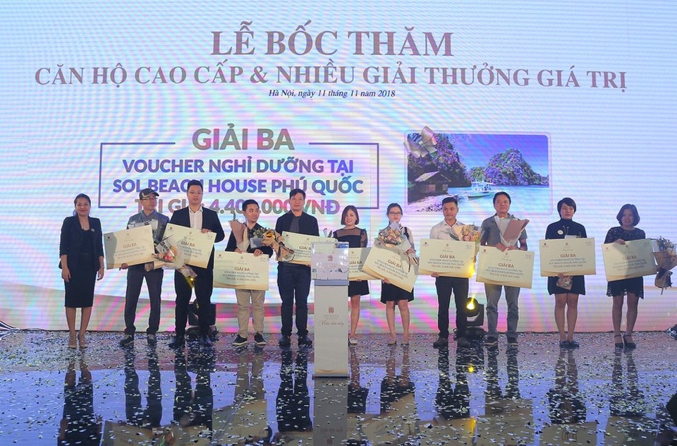Đã tìm ra chủ nhân của giải thưởng căn hộ cao cấp 2,2 tỷ đồng tại Imperia Sky Garden - 8 Đã tìm ra chủ nhân của giải thưởng căn hộ cao cấp 2,2 tỷ đồng tại Imperia Sky Garden - 8
