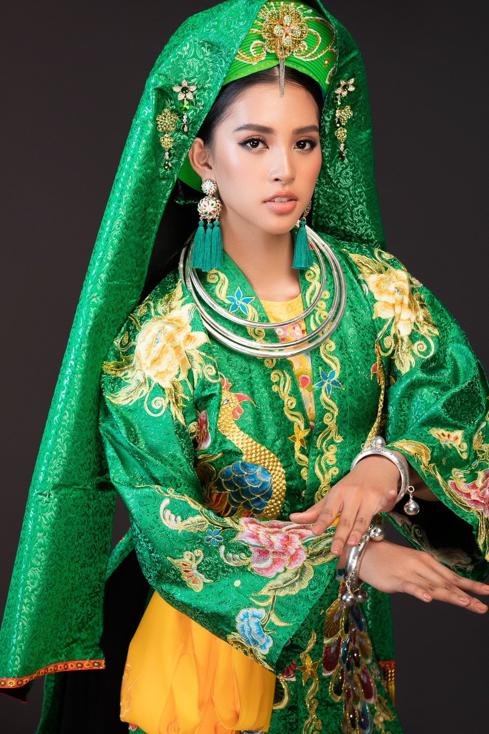 Trần Tiểu Vy bị BTC Miss World cấm sử dụng lửa trong phần thi tài năng? - 4 Trần Tiểu Vy bị BTC Miss World cấm sử dụng lửa trong phần thi tài năng? - 4