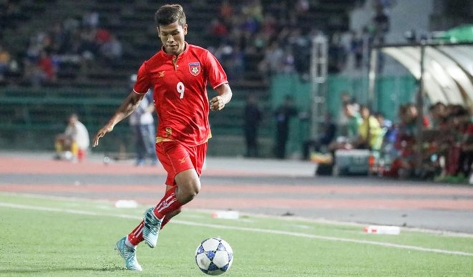 HLV Antoine Hey muốn để dành “Ronaldo Myanmar” cho trận gặp Việt Nam - 1
Aung Thu tỏa sáng giúp Myanmar ngược dòng thắng Campuchia 4-1 đêm qua
