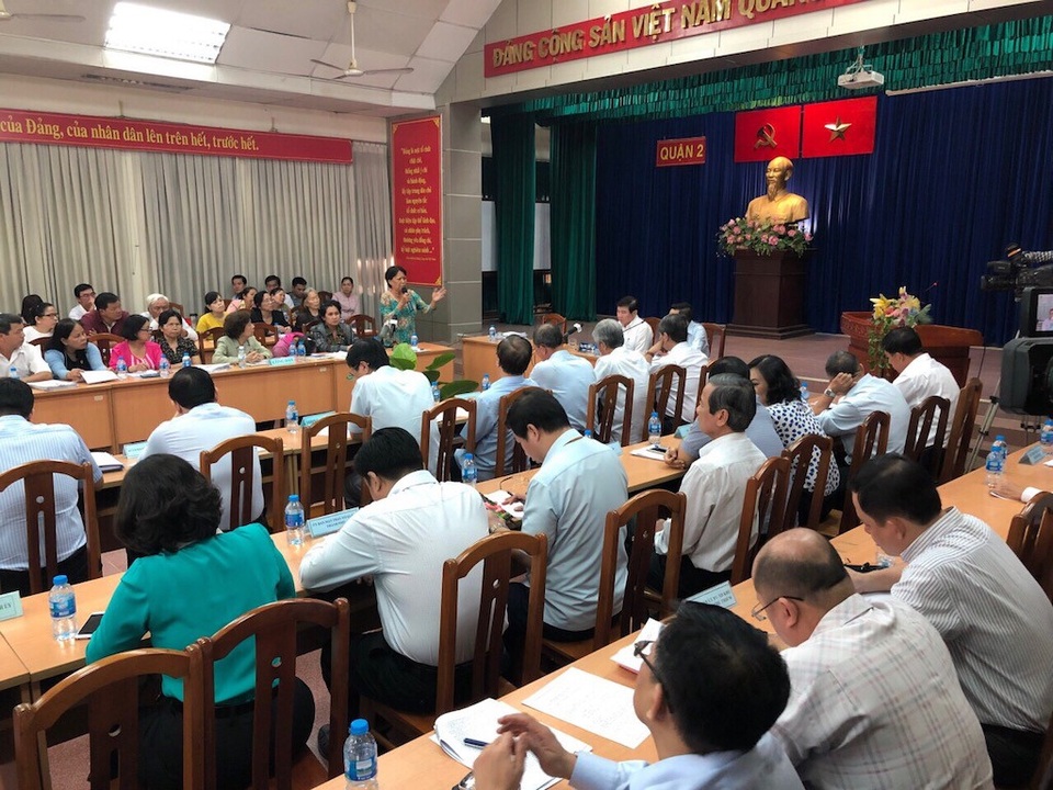 Trưởng ban Tiếp dân Trung ương: Mong bà con Thủ Thiêm tha thứ! - 1 Chủ tịch UBND TPHCM Nguyễn Thành Phong lần thứ 3 đối thoại người dân Thủ Thiêm