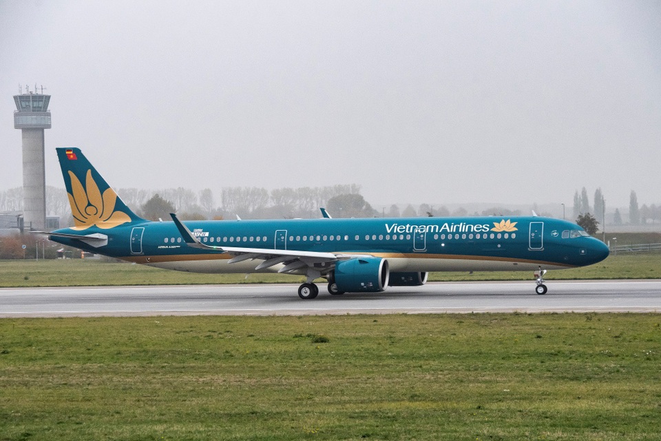 Vietnam Airlines “trình làng” máy bay Airbus 321neo hiện đại nhất - 10 Dự kiến, sáng ngày 17/11, máy bay sẽ đáp xuống sân bay Nội Bài, sẵn sàng gia nhập đội bay của Vietnam Airlines.