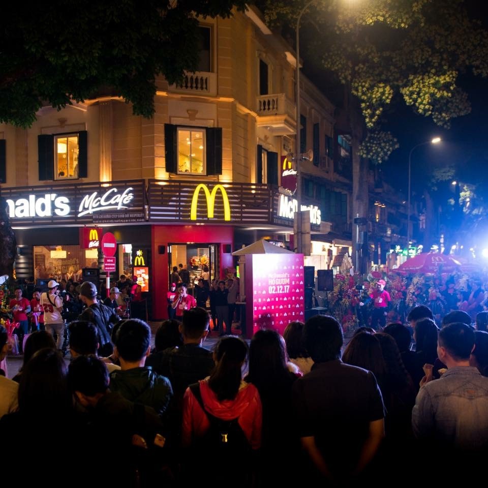 
Khai trương nhà hàng McDonalds Hồ Gươm Hà Nội - 12.2017

