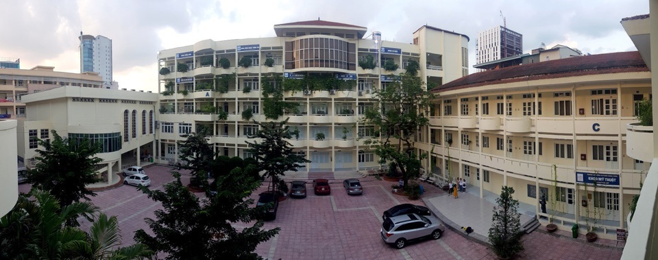 Trường Cao đẳng Sư phạm Trung ương: Hành trình 30 năm đào tạo trình độ cao đẳng - 1 Trường Cao đẳng Sư phạm Trung ương.