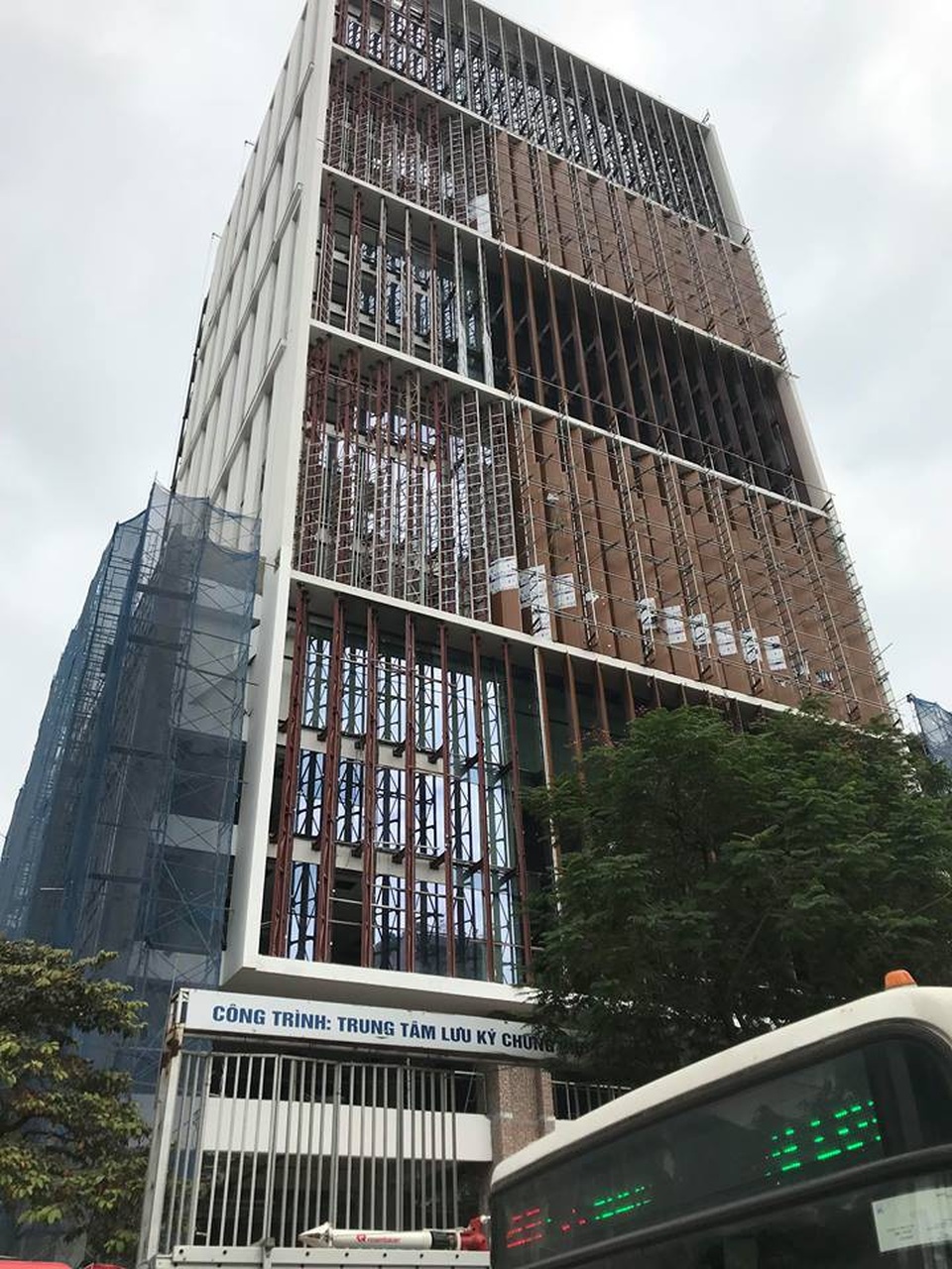 Hà Nội: Cháy công trình cao ốc đang xây, công nhân hoảng hốt bỏ chạy - 7 Công trình Trung tâm Lưu ký chứng khoán Việt Nam, nơi xảy ra vụ cháy.