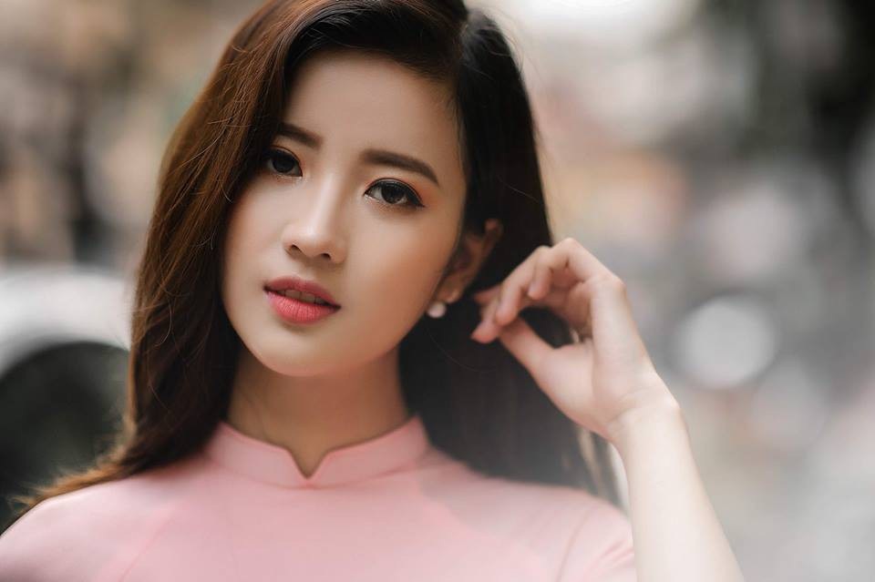 Cổ động viên xinh đẹp liên tục "lên sóng" trực tiếp trận Việt Nam - Malaysia - 5 Cổ động viên xinh đẹp liên tục "lên sóng" trực tiếp trận Việt Nam - Malaysia - 5