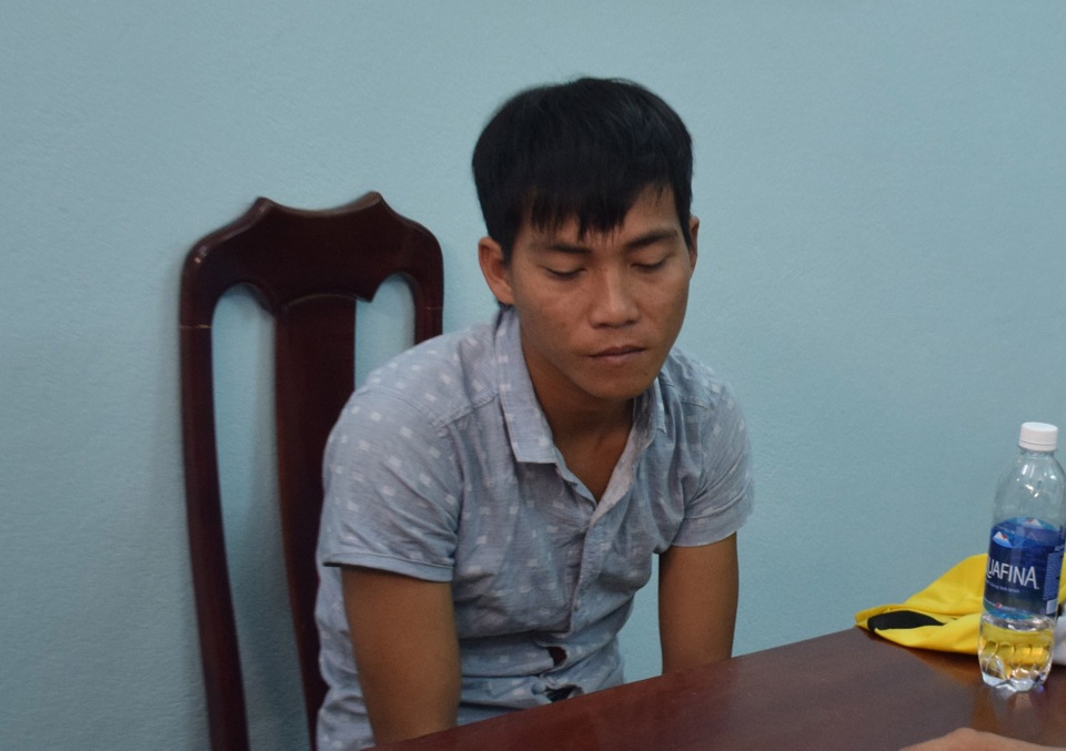 Bắt giam nghi can hiếp dâm trẻ em - 1 Đối tượng Trần Văn Quang tại cơ quan Công an