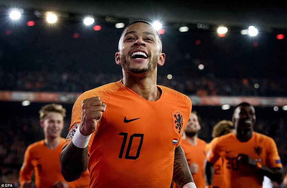Hà Lan 2-0 Pháp: Chiến thắng bất ngờ - 1
Depay ấn định chiến thắng cho Hà Lan