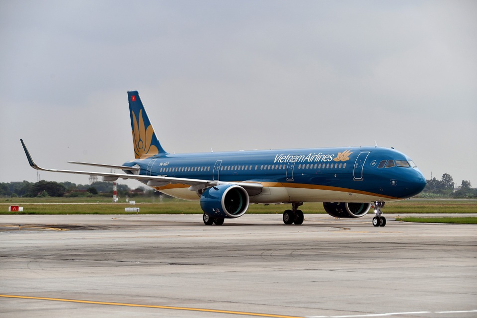 Phun vòi rồng đón máy bay A321neo hiện đại của Vietnam Airlines - 4 Hình ảnh tàu bay A321neo