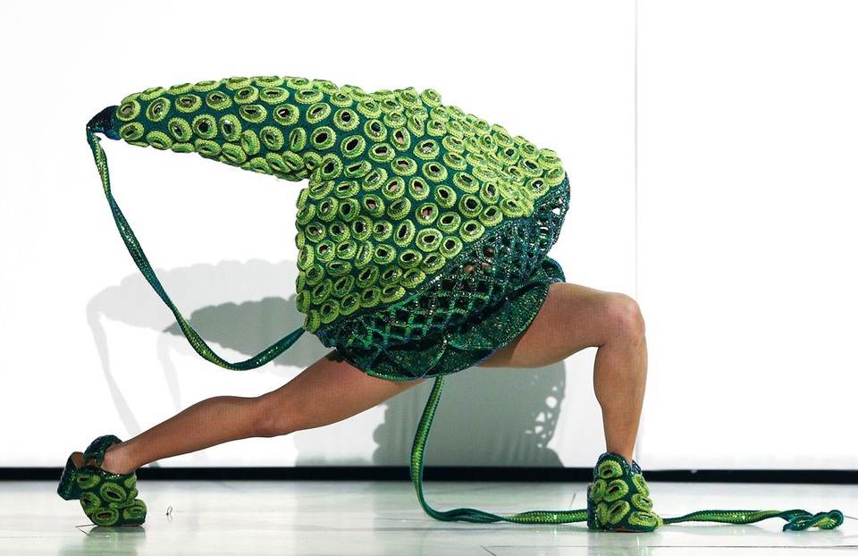 
“Hoa khôi tế bào” (2018) - Jessica Thompson (Úc)
