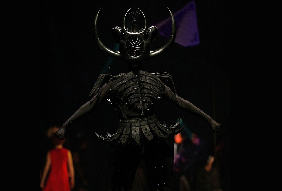 
“Tái sinh Kỷ Cambri” (2017) - Ran Xu (Trung Quốc)
