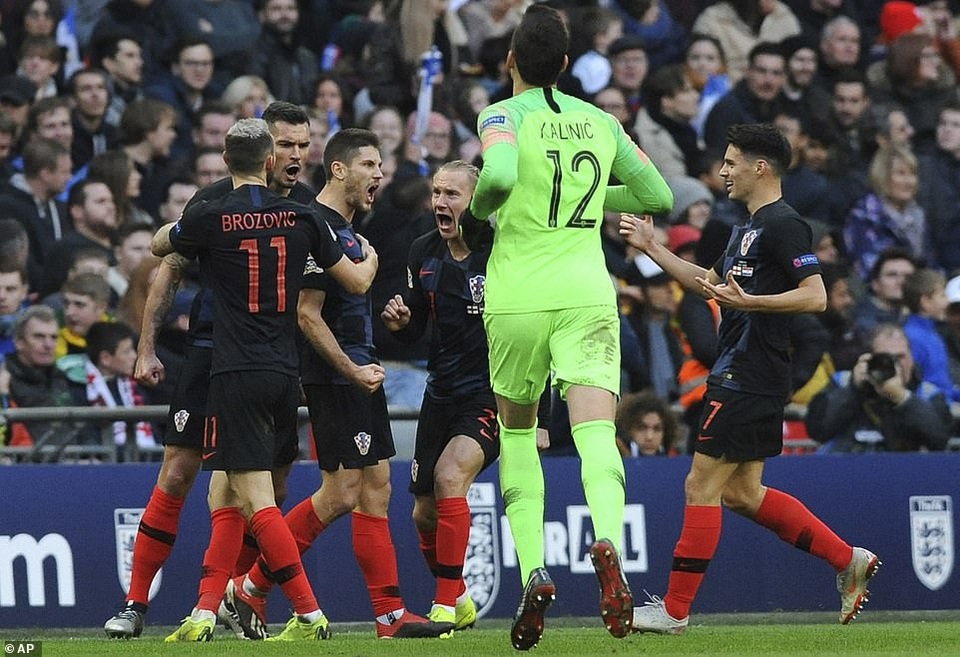 Đánh bại Croatia, đội tuyển Anh vào bán kết UEFA Nations League - 2
Croatia dẫn bàn nhờ công Kramaric ở phút 57