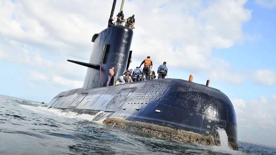 Argentina không thể trục vớt tàu ngầm bị đắm - 1
Tàu ngầm ARA San Juan (Ảnh: AFP)
