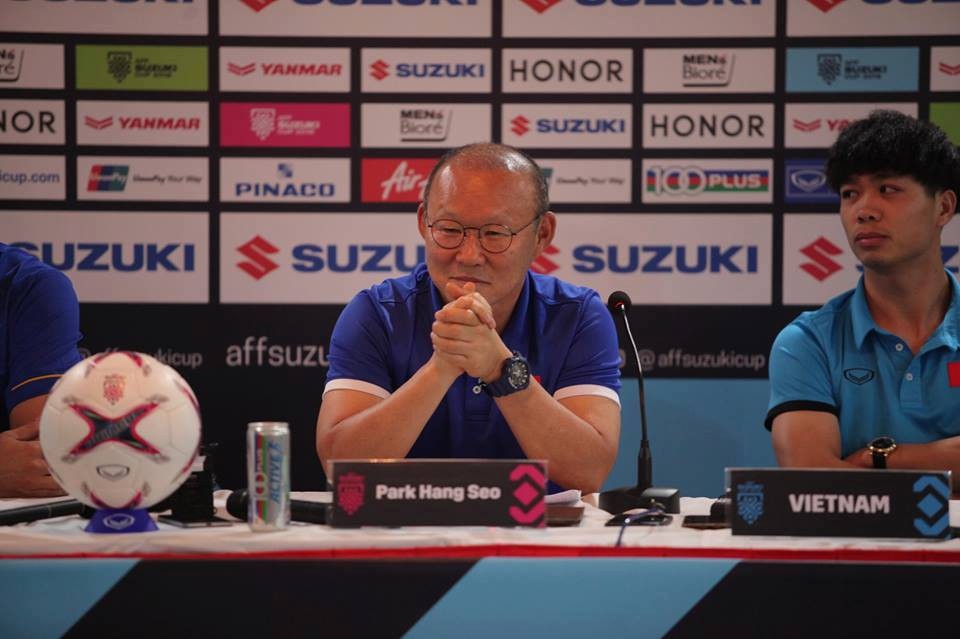 HLV Park Hang Seo thừa nhận khó khăn khi đấu Myanmar - 1
HLV Park Hang Seo đánh giá rất cao đội tuyển Myanmar - Ảnh: T.Đ
