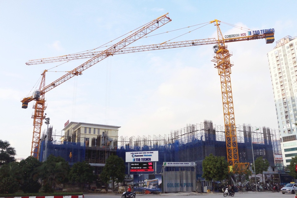 Golden Park Tower – ghi điểm nhờ tiến độ xây dựng - 1