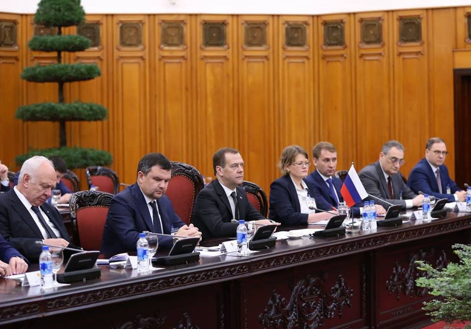 Thủ tướng Nguyễn Xuân Phúc hội đàm với Thủ tướng Nga Medvedev sau lễ đón chính thức