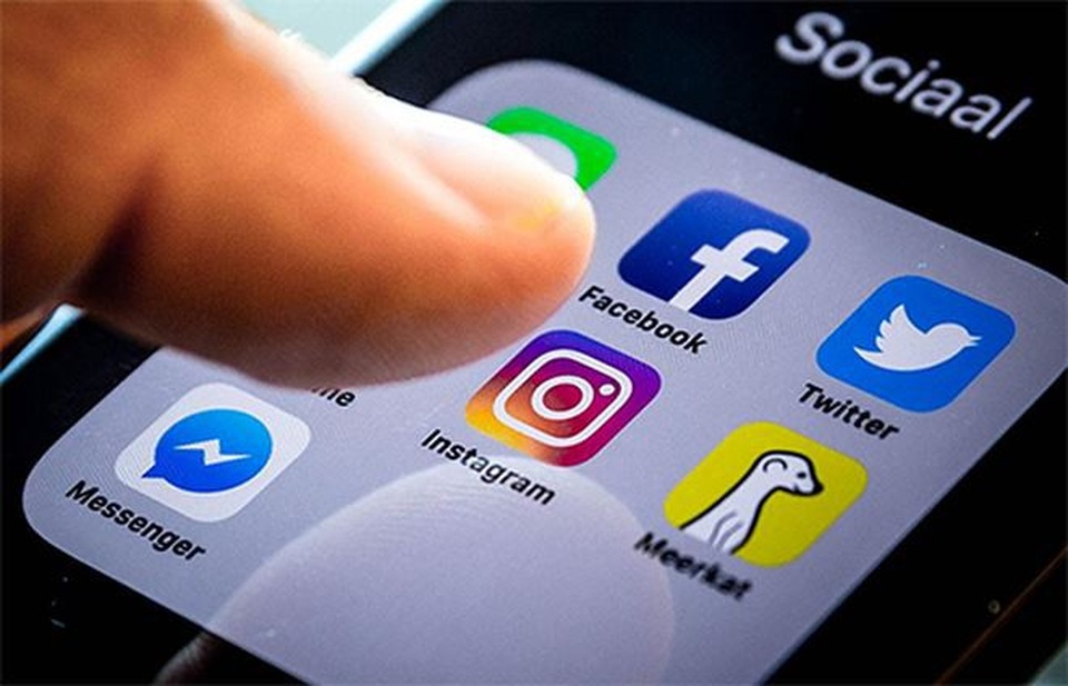 Instagram làm lộ mật khẩu, màn hình “nốt ruồi” tiếp tục lộ diện - 1 Instagram làm lộ mật khẩu, màn hình “nốt ruồi” tiếp tục lộ diện - 1