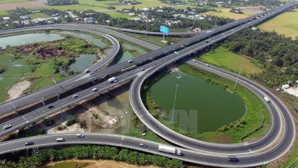 120.000 tỷ đồng làm cao tốc Bắc - Nam phải chịu lãi suất cao? - 1 Khả năng hoàn thành dự án cao tốc Bắc - Nam theo nghị quyết của Quốc hội được cho là khó khăn.