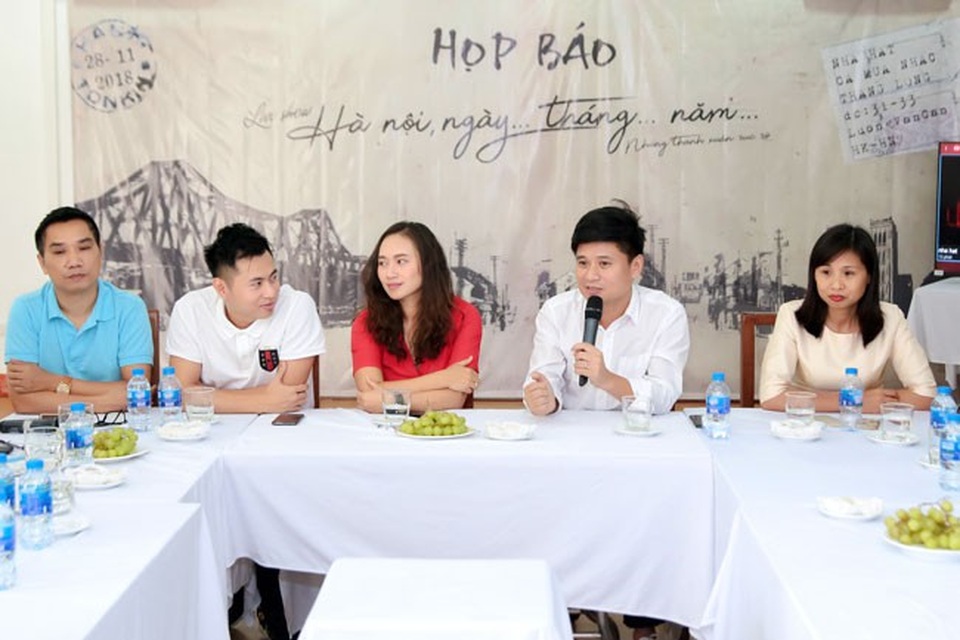 Công diễn vở nhạc kịch về Hà Nội đã giành được nhiều Huy chương Vàng - 1 Nhà hát Ca múa nhạc Thăng Long giới thiệu vở nhạc kịch sẽ được công diễn vào cuối tháng 11 tại Hà Nội.
