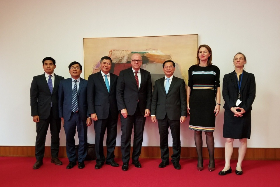 Việt Nam - Đức đối thoại về chiến lược ngoại giao - 3 Đoàn ngoại giao Việt Nam và Đức
