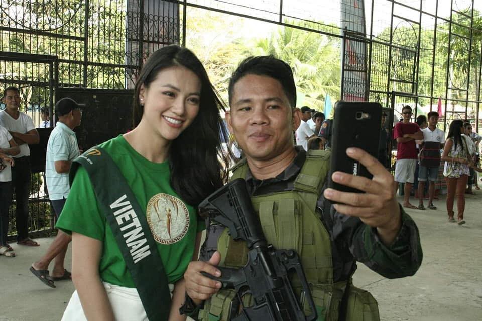 Người đẹp Việt bị sốt cao trước thềm Chung kết Hoa hậu Trái đất - 2 Người đẹp Việt bị sốt cao trước thềm Chung kết Hoa hậu Trái đất - 2