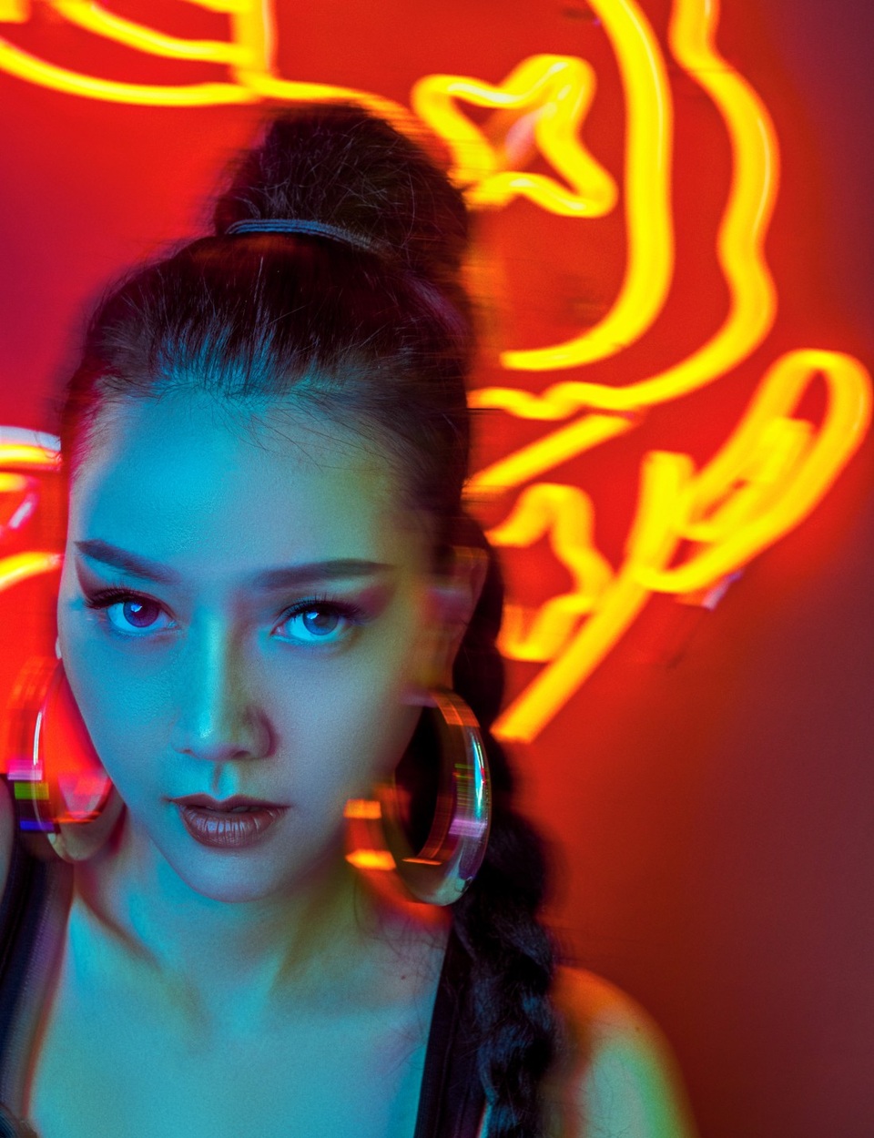 Tham gia phim truyền hình được chú ý trong 2018, Băng Di được công chúng nhìn nhận là diễn viên có thực lực. Băng Di vào vai nhân tình của Công (diễn viên Hoàng Anh thủ vai) - chồng Hương (diễn viên Lê Phương).