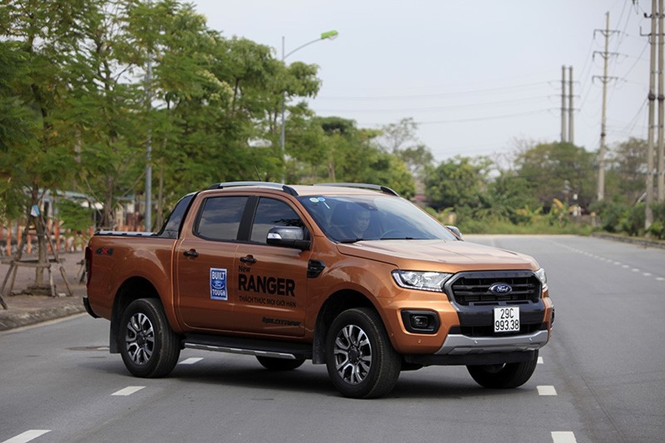 Ford Ranger mới - Bán tải cho khách hàng đô thị - 2 Ford Ranger mới - Bán tải cho khách hàng đô thị - 2