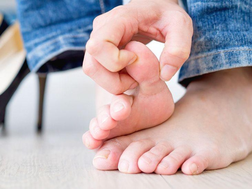 Làm sao để phòng tránh những biến chứng nguy hiểm của bệnh gút? - 1
Có nhiều nguyên nhân gây bệnh gút