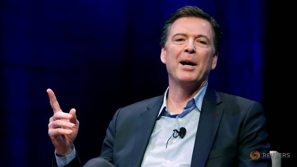 Báo Mỹ: Ông Trump từng muốn truy tố bà Clinton - 2
Cựu Giám đốc FBI James Comey (Ảnh: Reuters)