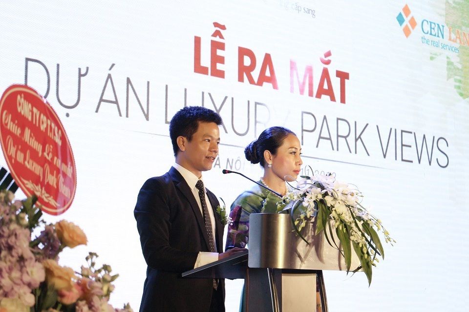 CENLAND và Phan Nguyễn “bắt tay” hợp tác phát triển dự án Luxury Park Views - 2 Đại diện chủ đầu tư cam kết Luxury Park Views sẽ là nơi khách hàng yên tâm gửi trao