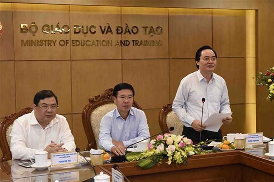 Tăng cường đưa nội dung phòng, chống tham nhũng vào dạy trong nhà trường - 2 Bộ trưởng Phùng Xuân Nhạ phát biểu tiếp thu ý kiến của Đoàn công tác