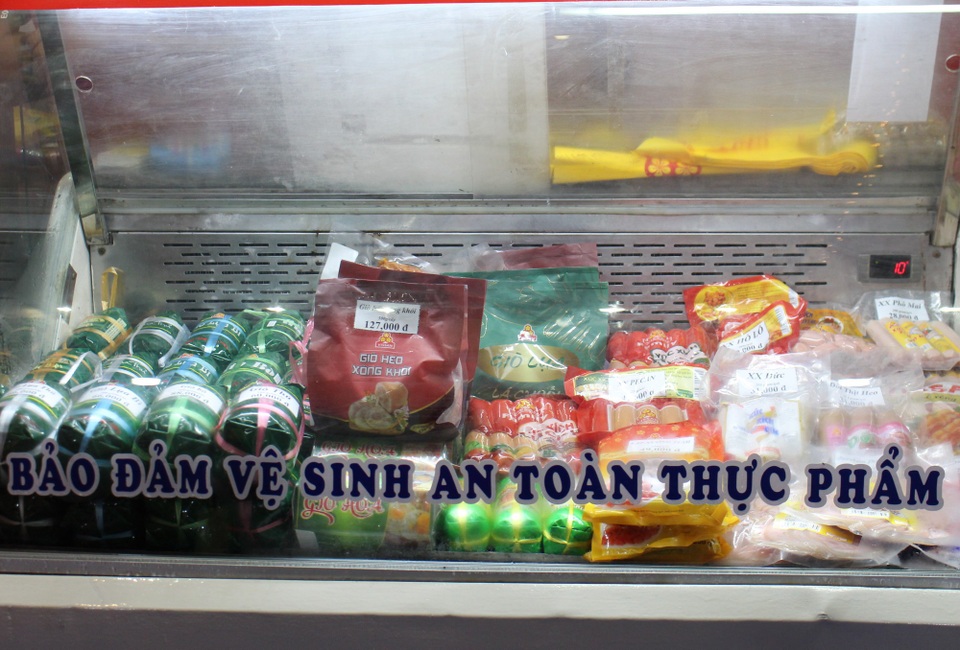 Bà nội trợ nên chọn mua những thực phẩm rõ nguồn gốc, được bảo quản cẩn thận