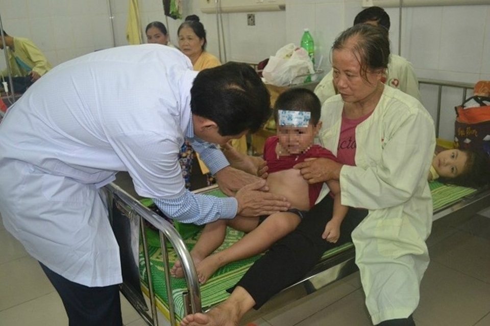 Đình chỉ cơ sở sản xuất bánh ngọt khiến hơn 200 trẻ mầm non ngộ độc - 1 Đình chỉ cơ sở sản xuất bánh ngọt khiến hơn 200 trẻ mầm non ngộ độc - 1