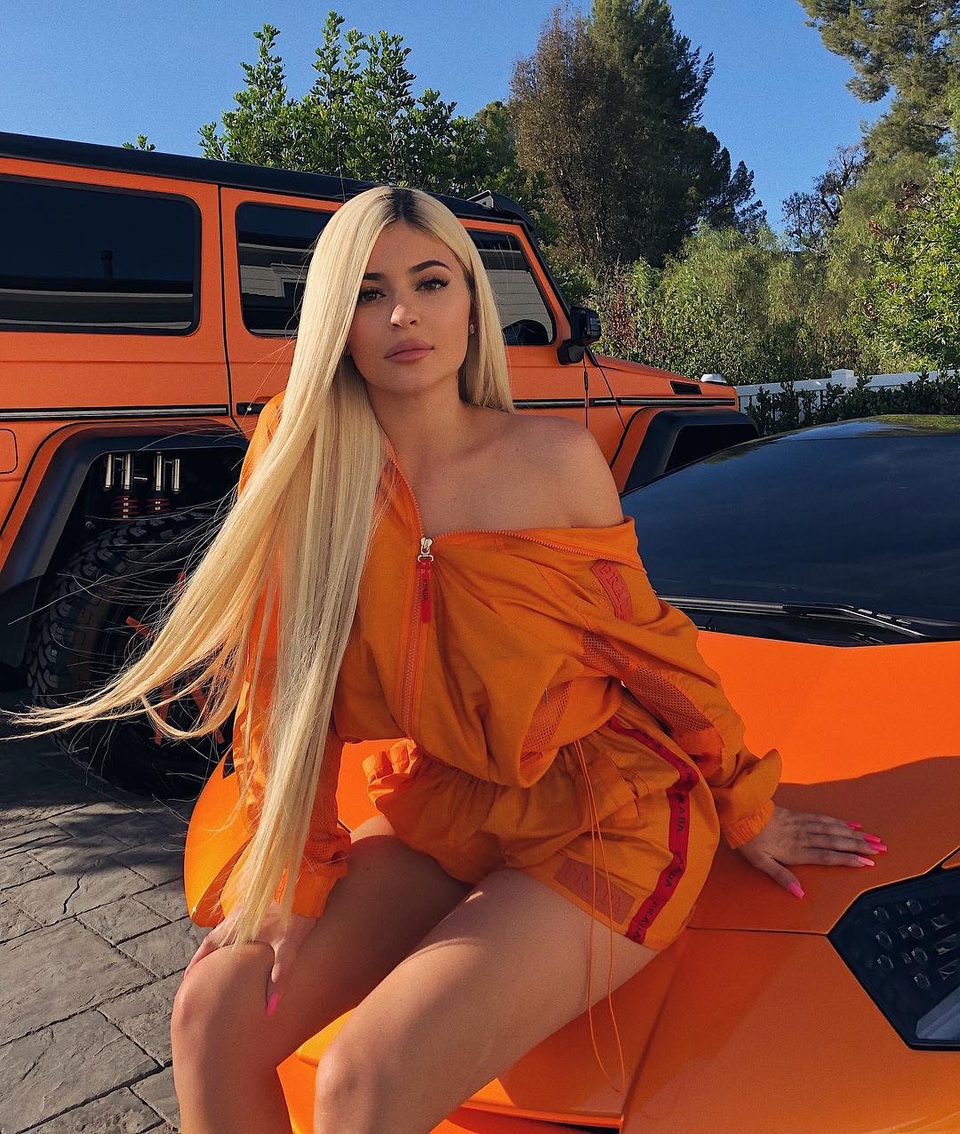 Kylie Jenner là ngôi sao có gu thời trang gây ảnh hưởng nhất - 2
Cuộc bình chọn do trang Lyst thực hiện