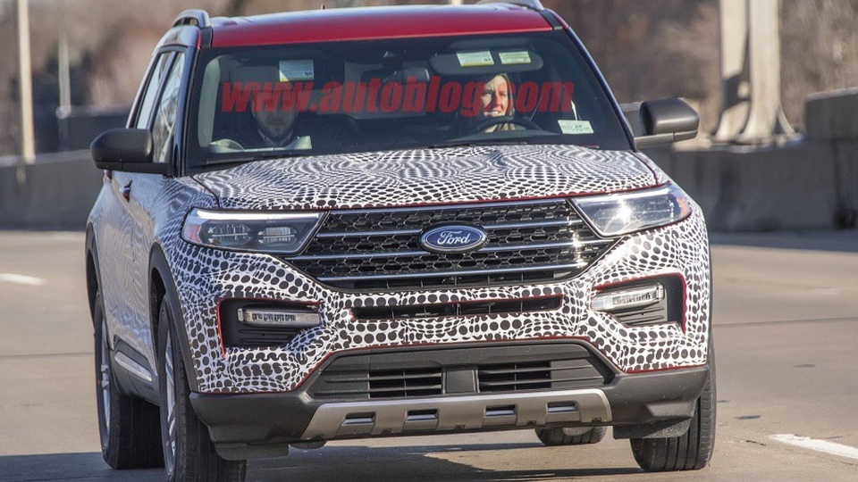 Ford Explorer thế hệ mới xuất hiện trên đường chạy thử - 3 Ford Explorer thế hệ mới xuất hiện trên đường chạy thử - 3