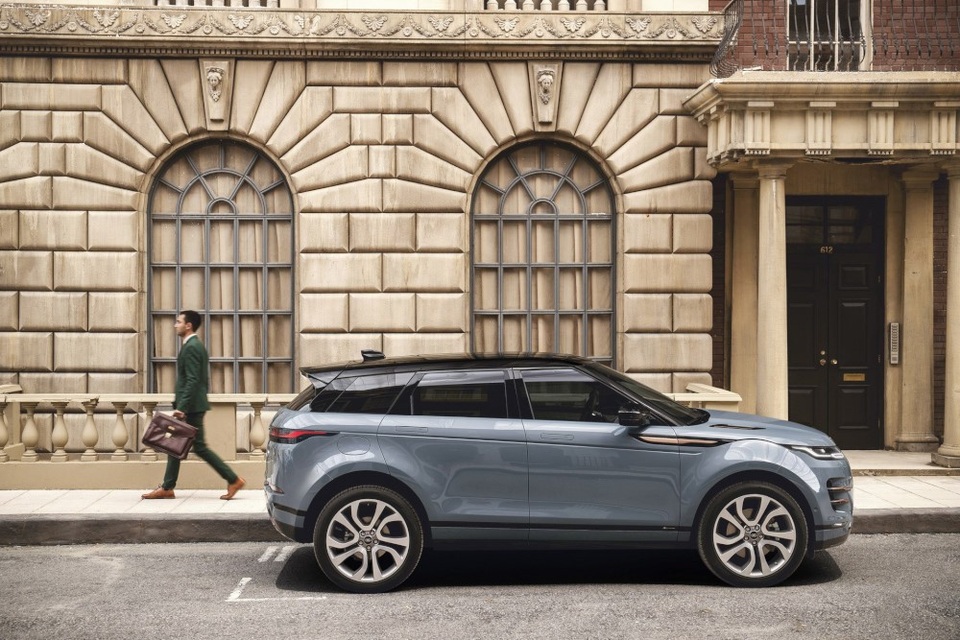 Range Rover Evoque thế hệ mới chính thức trình làng - 8 Range Rover Evoque thế hệ mới chính thức trình làng - 8