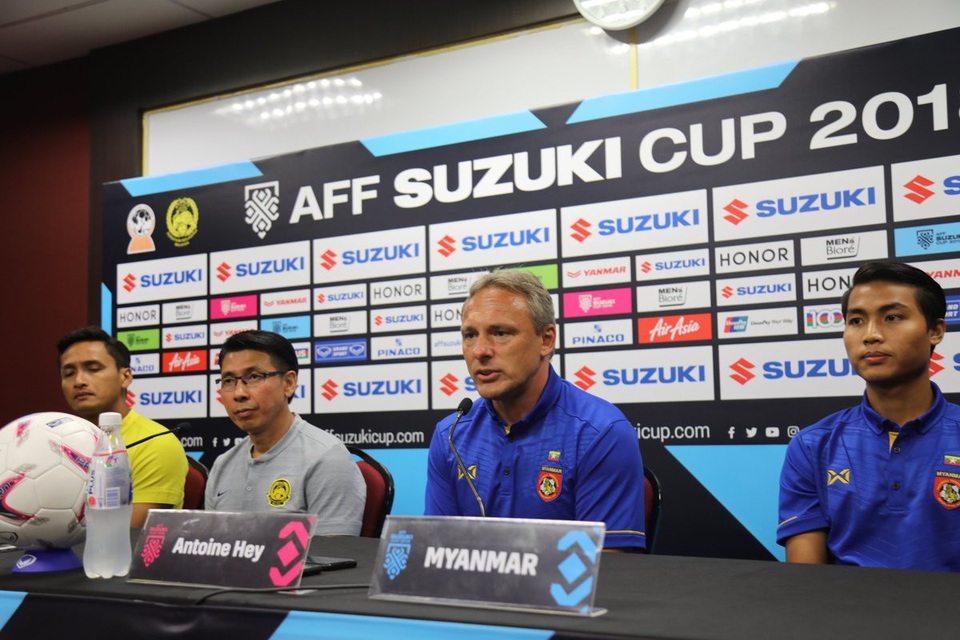 HLV Myanmar tự tin trước trận chiến sinh tử với Malaysia - 1
HLV Anthony Hey tự tin trước chuyến làm khách tại Malaysia