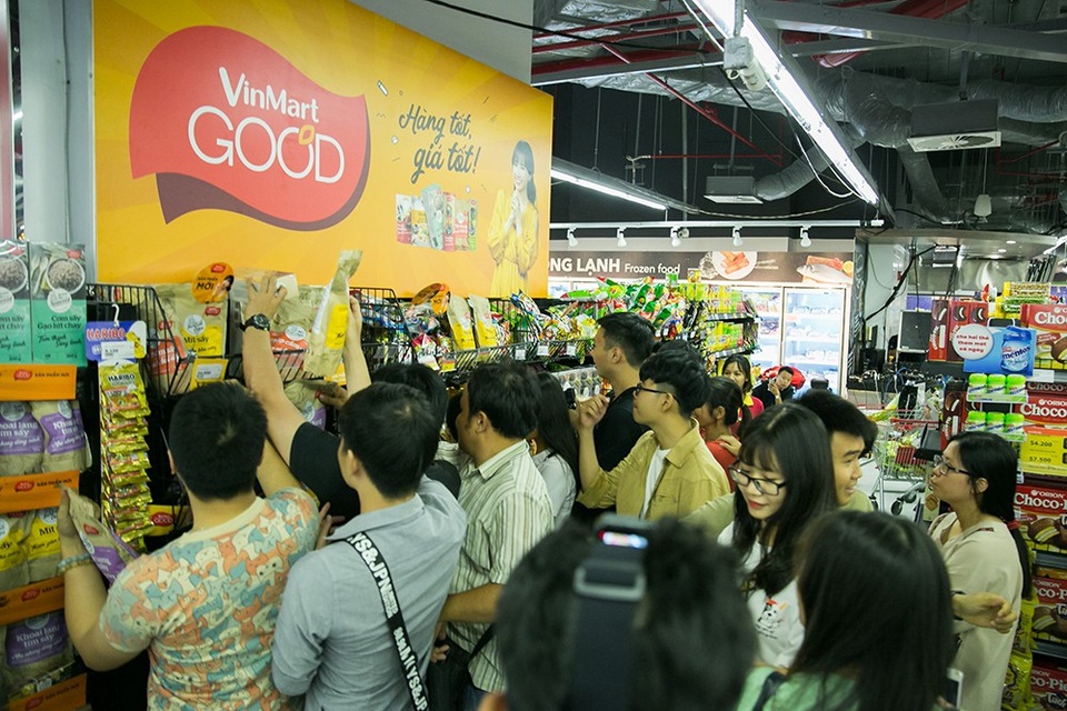 Sôi động cuộc đua mua sắm trúng ô tô VinFast tại VinMart Landmark 81 - 4
VinMart Good dù mới mẻ nhưng cũng được khách hàng nhanh chóng nhận diện