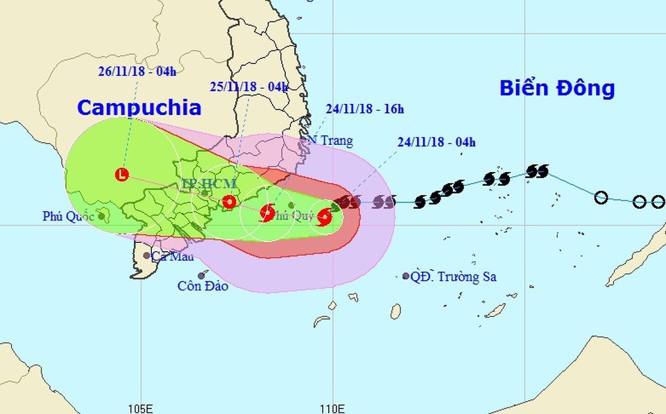 Bão số 9 hướng vào Ninh Thuận - Bến Tre, TPHCM mưa rất to - 1 Vị trí và hướng di chuyển của bão số 9. (Ảnh: NCHMF).