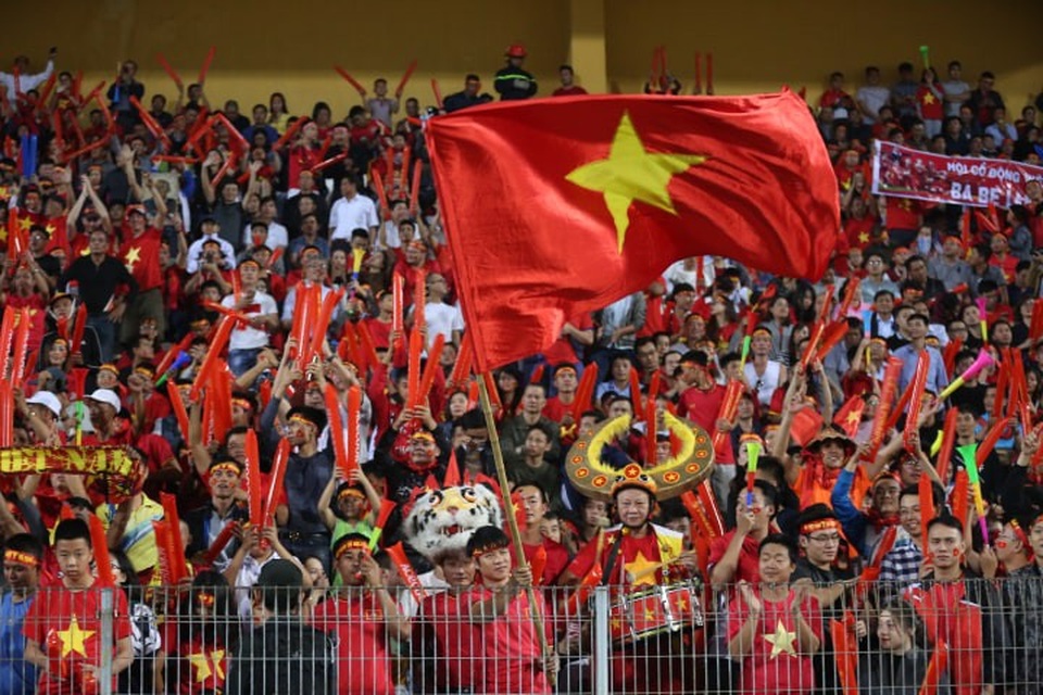 Việt Nam 3-0 Campuchia: Giành ngôi đầu bảng - 24