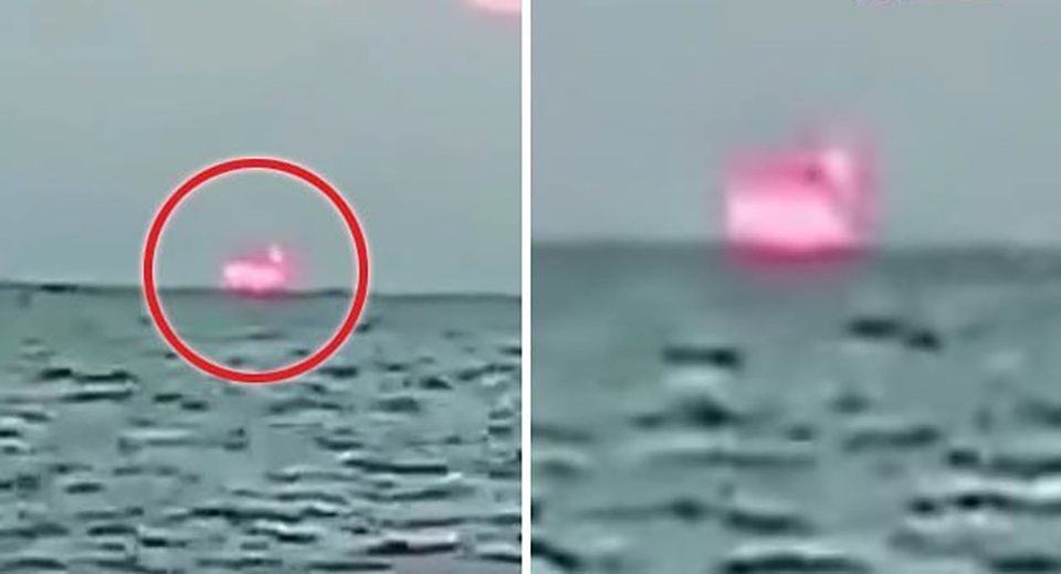 Nguồn sáng kì lạ xuất hiện trên mặt biển Thái Bình Dương khiến người quay được video sợ hãi.