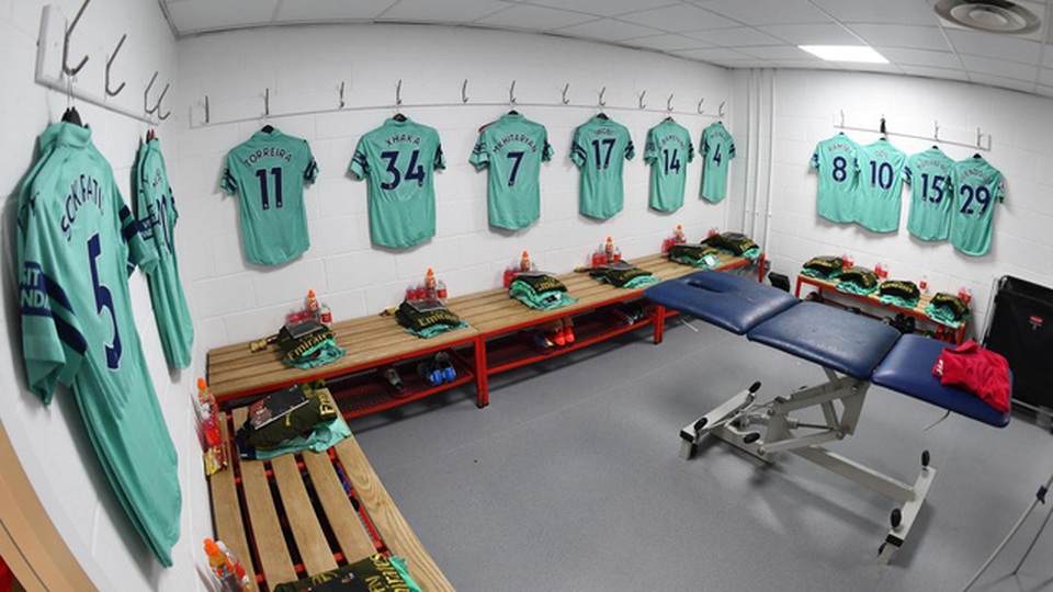 Những khoảnh khắc may mắn của Arsenal tại Vitality Stadium - 2
Trong phòng thay đồ của Arsenal ở Vitality Stadium