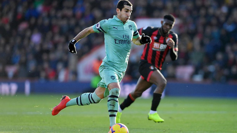 Những khoảnh khắc may mắn của Arsenal tại Vitality Stadium - 12
Mkhitaryan thi đấu năng nổ nhưng không hiệu quả