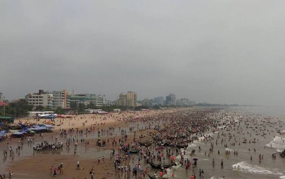 Khắc phục tồn tại trong lập quy hoạch khu đô thị sinh thái, nghỉ dưỡng tại Sầm Sơn - 1
Sau khi được nâng cấp từ thị xã lên thành phố, các vấn đề quy hoạch Sầm Sơn cần được xem xét, rà soát lại.