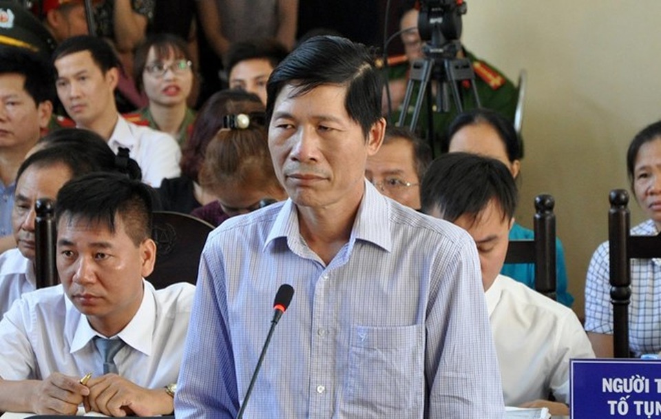 Vụ chạy thận chết người: Cựu giám đốc bệnh viện bị truy tố từ 3-12 năm tù - 2 Bị can Hoàng Đình Khiếu.