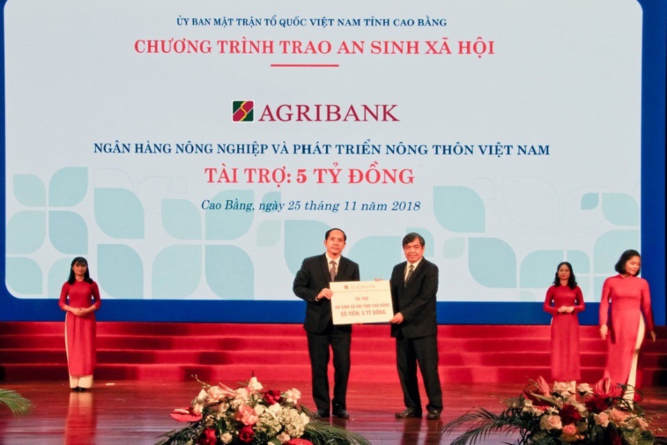 Hơn 700 tỷ đồng được Agribank cam kết đầu tư cho Cao Bằng - 2 Hơn 700 tỷ đồng được Agribank cam kết đầu tư cho Cao Bằng - 2