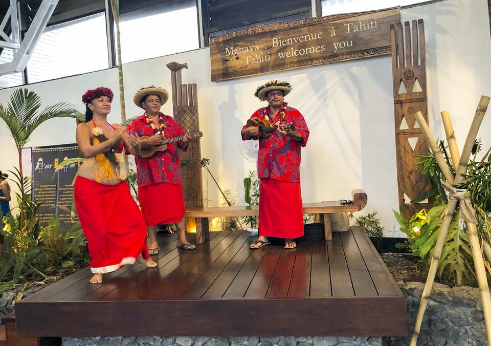 Mê mẩn với đảo ngọc Tahiti – Bora Bora lấp lánh giữa Thái Bình Dương - 3 Mê mẩn với đảo ngọc Tahiti – Bora Bora lấp lánh giữa Thái Bình Dương - 3