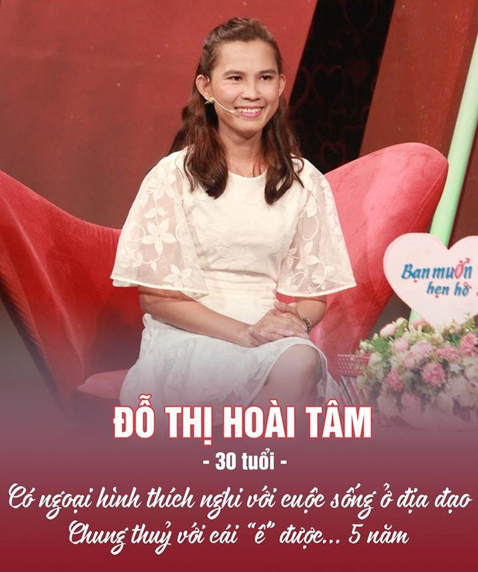 Cô gái tự tin đọc “bản tin” tuyển người yêu trên show hẹn hò - 1 Cô gái tự tin đọc “bản tin” tuyển người yêu trên show hẹn hò - 1
