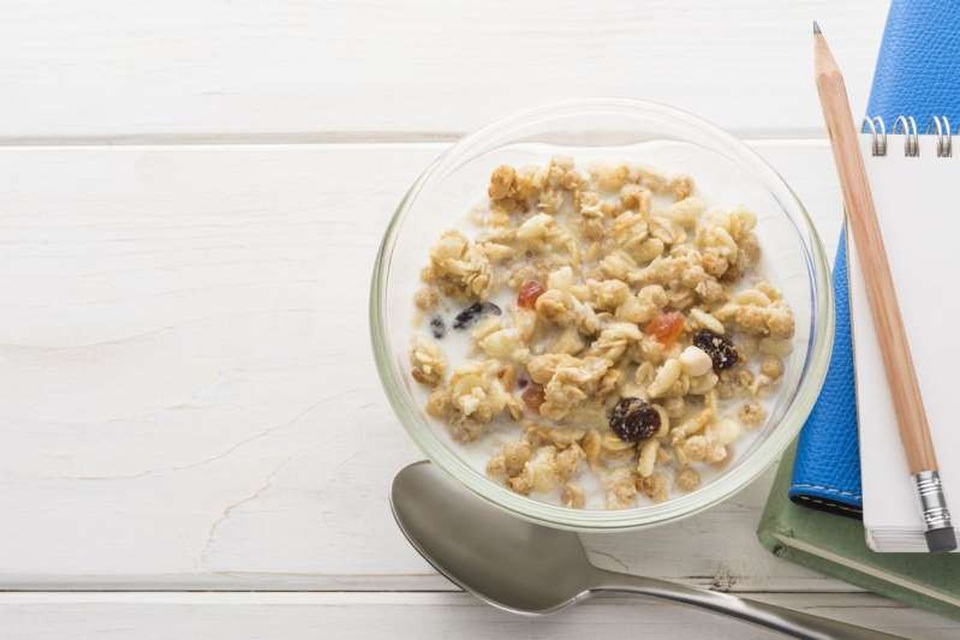 Đi tìm thủ phạm gây đau đầu sau khi ăn? - 2 Đi tìm thủ phạm gây đau đầu sau khi ăn? - 2